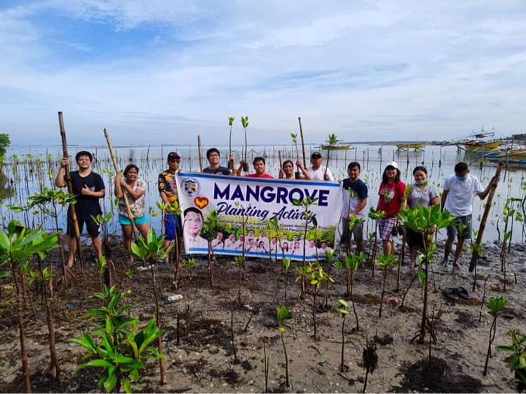 PSU-AC goes Mangrove Rehabilitation and Planting at Bolinao